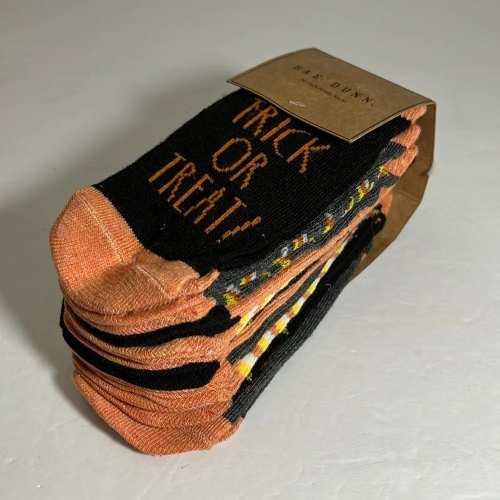 Rae Dunn 10 Pack of Child’s Ankle Socks New Sz S/M Halloween trick-or-treat